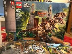 100% Complete LEGO 75936 Jurassic Park T. Rex Rampage Opened