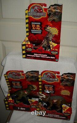 #10359 Jurassic Park 3 Electronic Re-Ak A-Tak T-Rex, Triceratops & Velociraptor