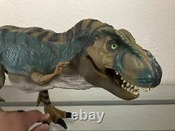 1997 Hasbro Jurassic Park The Lost World Bull T-Rex Figure JP28 Dinosaur