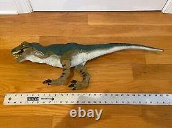 1997 Lost World Jurassic Park Bull T-Rex Dinosaur Figure 30