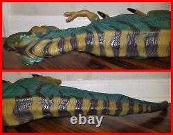 1997 Vintage Lost World Jurassic Park JP28 Bull T-Rex+Pod, Sound Working, Complete