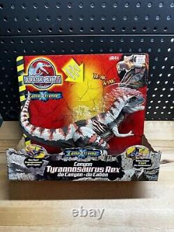 2000 Hasbro Jurassic Park III Canyon Tyrannosaurus Rex Camo Xtreme