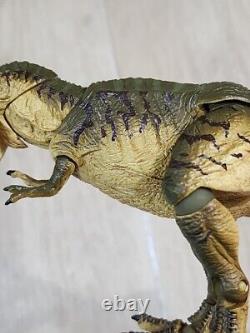2014 Kaiyodo Revoltech SciFi Jurassic Park Tyrannosaurus Rex T-Rex