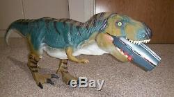 Bull T- rex Dinosaur Toy Lost World Jurassic Park 1996 Kenner Figure with pod