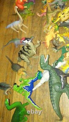 HUGE MIX lot of PLASTIC DINOSAURS BRACHIOSAURUS TRICERATOPS T Rex and others