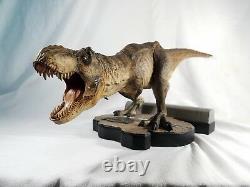 Jurassic Park Breakout T-rex Statue Jurassic World Dinosaur Tyrannosaurus Rex