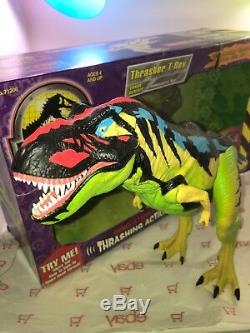 Jurassic Park Chaos Effect Thrasher T-Rex Dino-Strike Thrashing Action