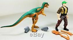 Jurassic Park Dinosaurs 1999 Walmart Exclusive Young T-Rex & Dinosaur Adventurer