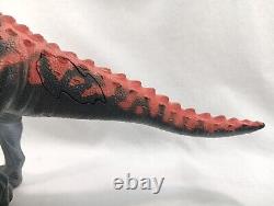 Jurassic Park Series 2 CARNOTAURUS Demon Dinosaur Figure Complete Kenner 1993