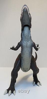 Jurassic Park T-rex Dinosaur 2005 Roaring Sound & Chomping Action Works! World
