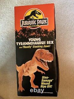 Jurassic Park Young Tyrannosaurus Rex JP06 Dinosaur Action Figure Brown