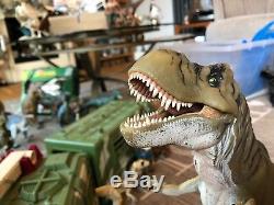 Jurassic Park /world T Rex Thrasher Bull With Capture Gear Dinosaur Only