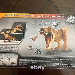 Jurassic World Battle Damage ROARIN' SUPER COLOSSAL TYRANNOSAURUS REX SH New