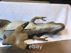 Jurassic park lost world bull t rex working condition was taken excellent care