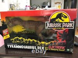 Kenner Jurassic Park TYRANNOSAURUS JP09 T-Rex Electronic Dinosaur Box USED F/S