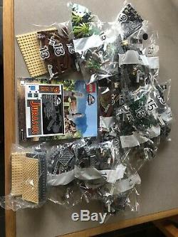 LEGO 75936 JURASSIC PARK T Rex Rampage gate And Minifigures Only, NO T-REX