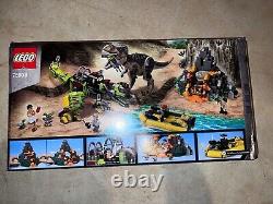LEGO 75938 T. Rex VS Dino-mech Battle Jurassic World Damaged Box