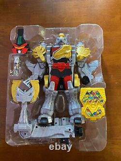 Power Rangers Dino Charge megazords/morpher