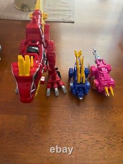 Power Rangers Dino Charge megazords/morpher