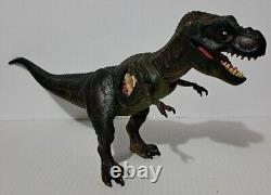 RARE Toys R Us Exclusive 1997 Jurassic Park The Lost World Young T-Rex VARIANT