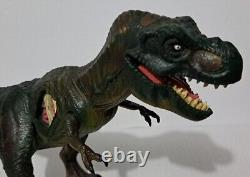 RARE Toys R Us Exclusive 1997 Jurassic Park The Lost World Young T-Rex VARIANT