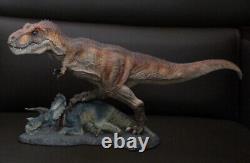 REBOR Tyrannosaurus rex KING T-REX Triceratops the fallen queen Dinosaur Statue