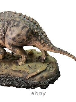 Sideshow Dinosauria Triceratops Statue Dinosaur Extremely Rare Damaged Horn