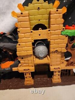 T Rex Ultra Dino TRICERATOPS Imaginext BONE BUS AND TRICERATROPS TEMPLE TOY LOT