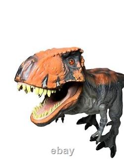 Toys R Us Exclusive Jurassic Park Tyrannosaurus Rex 2009 T-Rex Working Collector